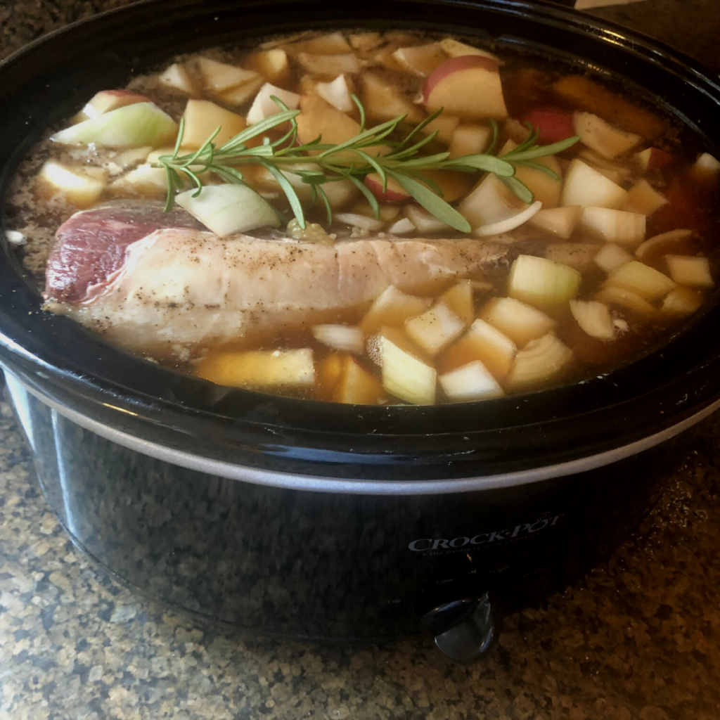 easy-crock-pot-pot-roast-slow-cooker-chuck-roast-carrots-onions-potato-rosemary-cooking