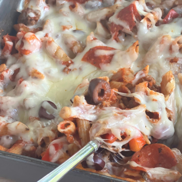 easy-pizza-casserole-recipe-pasta