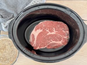 dr-pepper-slow-cooker-beef-roast-pot-roast-recipe (3)